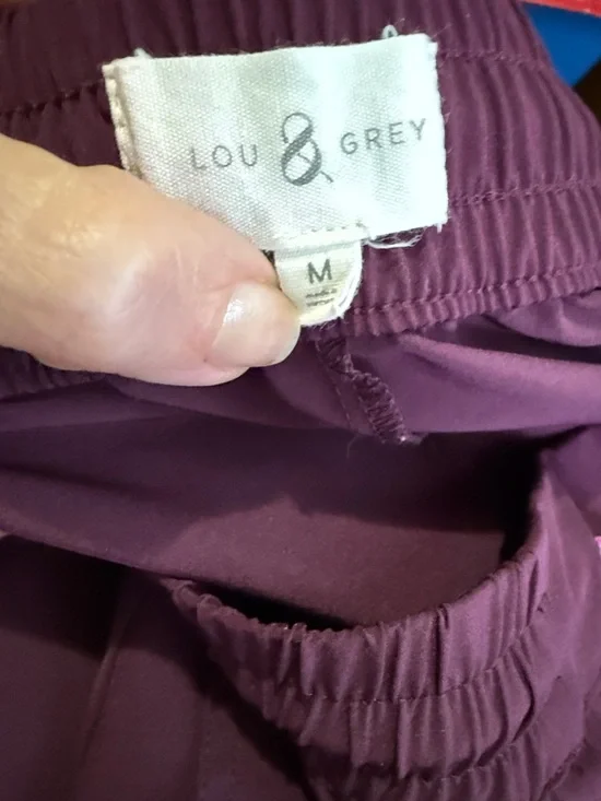 Lou & Grey Plum Athletic Shorts with Pink Drawstring medium - Picture 2 of 2